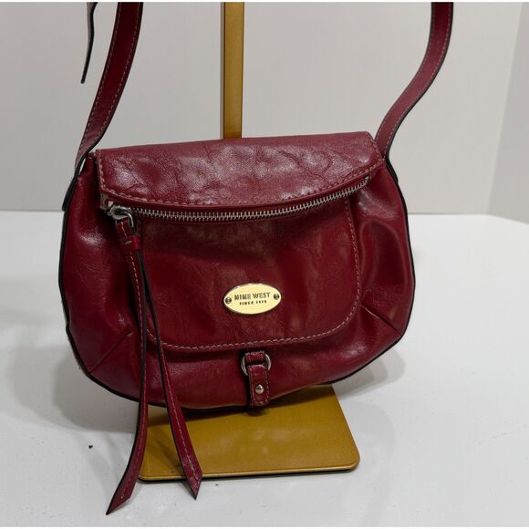 B2-45 Nine West Red Faux Leather Bag - Picture 1 of 8